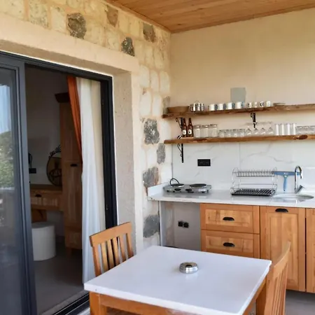 Anatolia Tas Ev Kekova Bed & Breakfast Kapakli